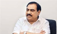 पक्षावर नसून पक्षातील फडणवीसांच्या टीमवर नाराज – एकनाथ खडसे